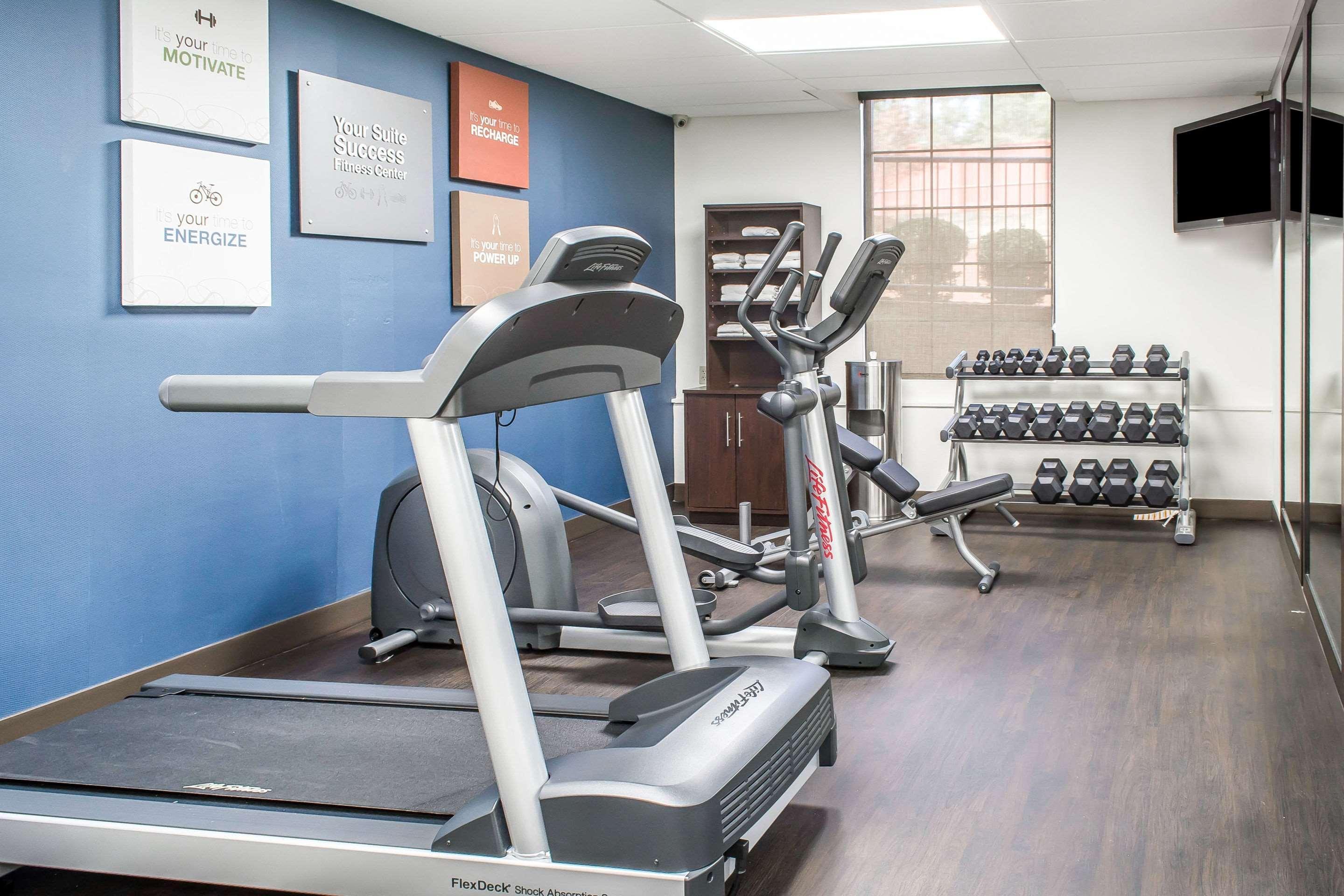 Comfort Suites Near Potomac Mills Woodbridge Exteriör bild