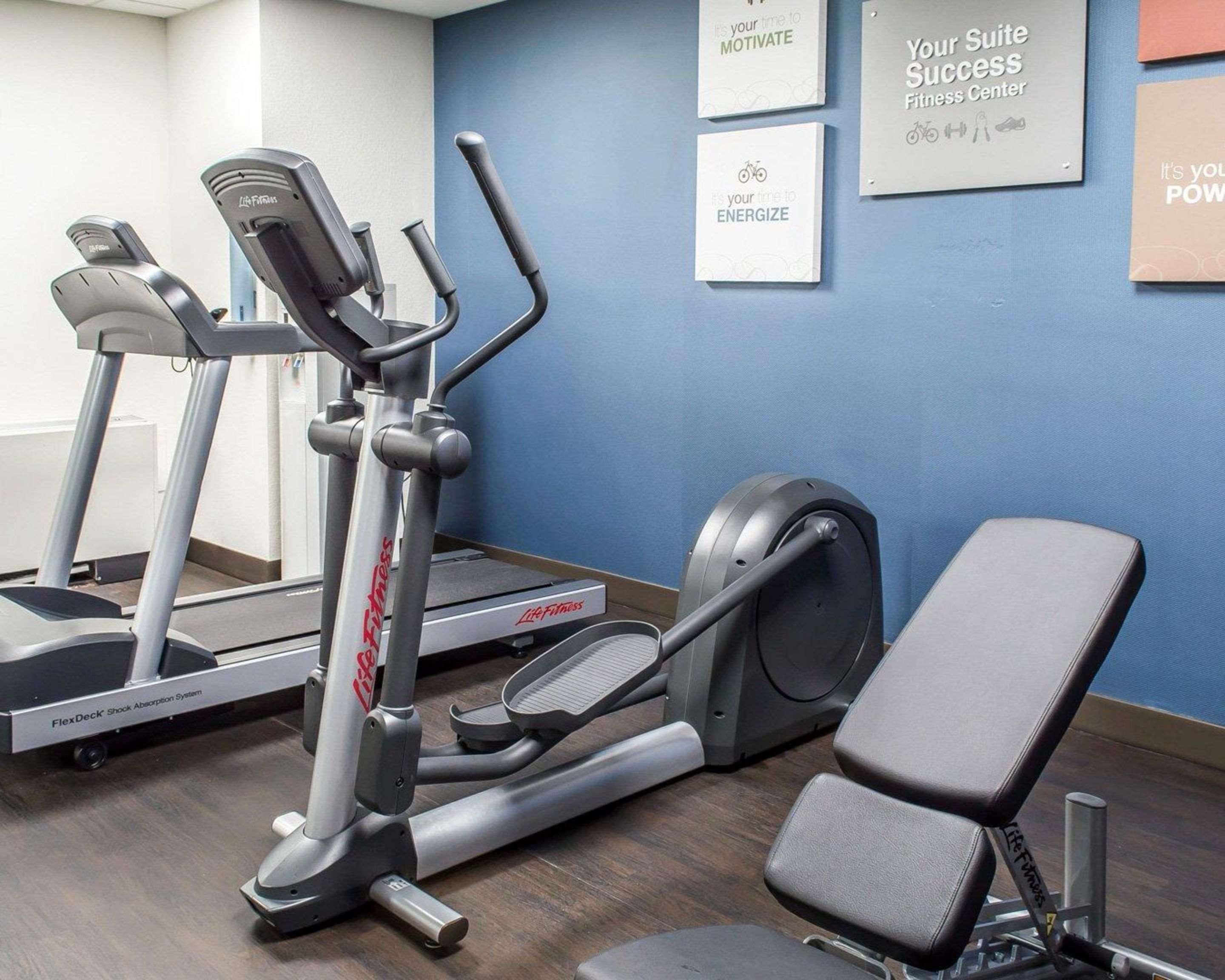 Comfort Suites Near Potomac Mills Woodbridge Exteriör bild