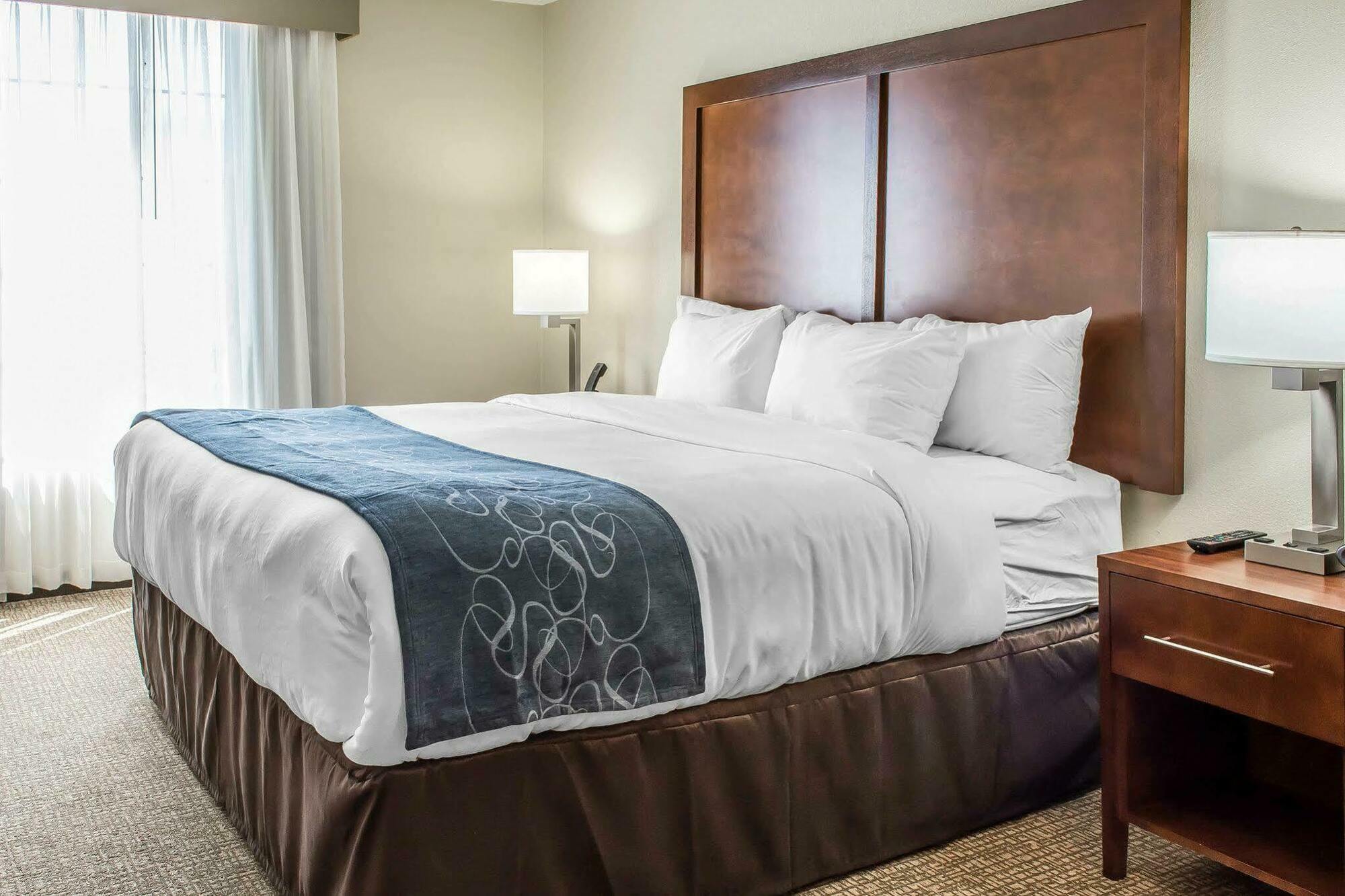 Comfort Suites Near Potomac Mills Woodbridge Exteriör bild